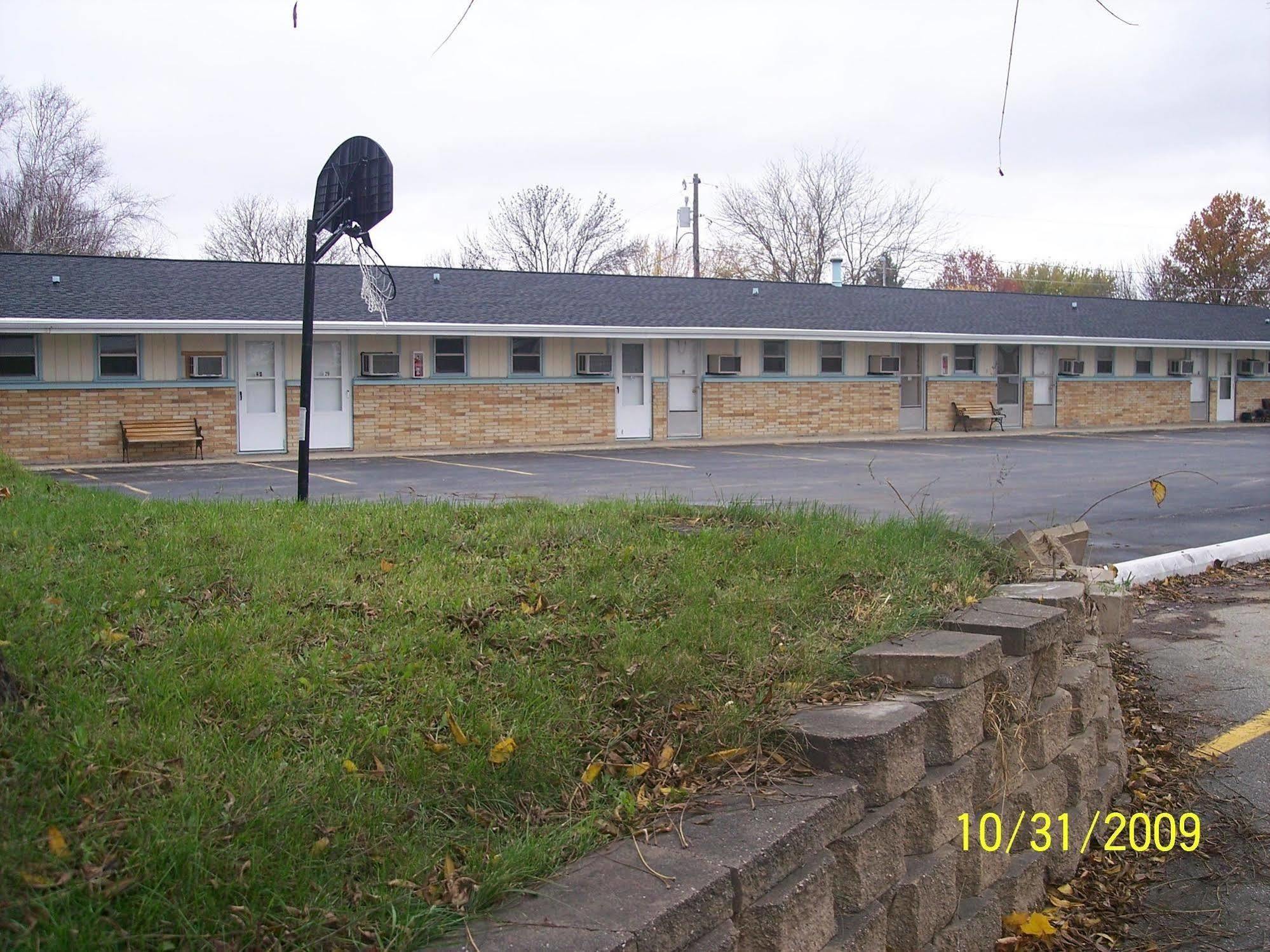 Grand View Motel Beaver Dam Kültér fotó